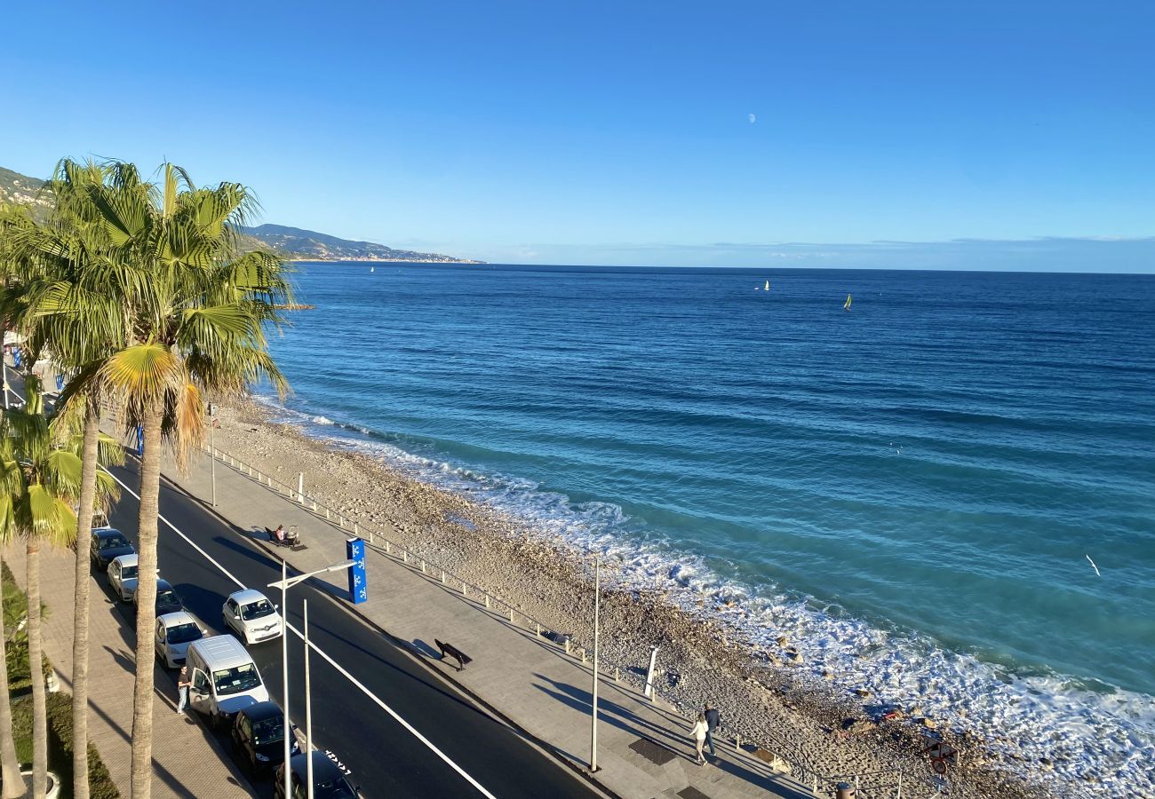 Appartement à Menton - L'Admiral Plaza avec une magnifique vue mer