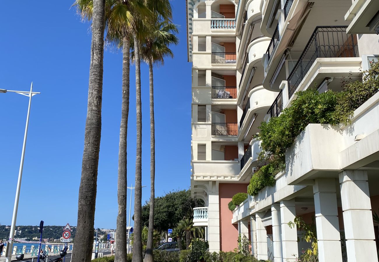 Appartement à Menton - L'Admiral Plaza avec une magnifique vue mer